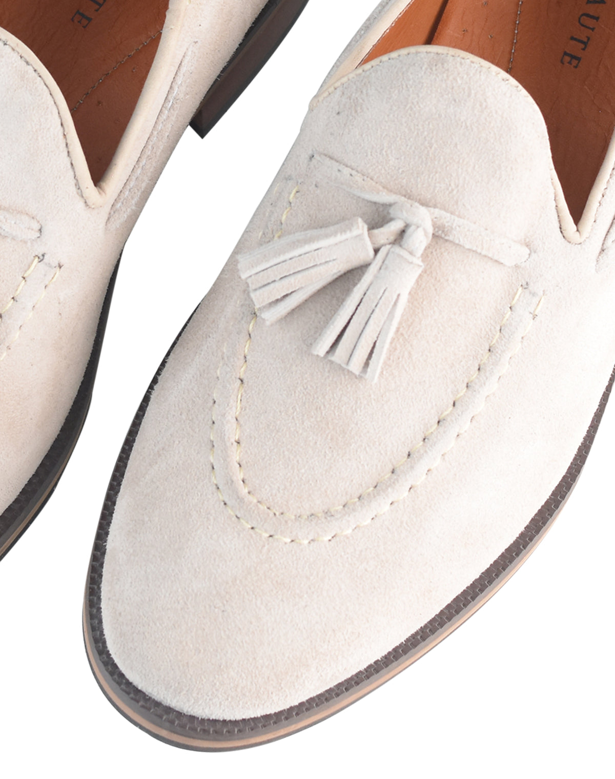 LUXURY FOOTWEAR