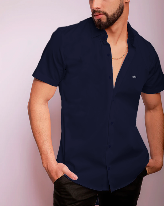 Short-sleeved cotton shirt